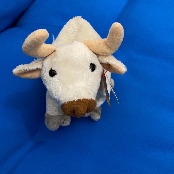 TY Beanie Baby Frosty Bull December 7 2002 2003 NWTS 10 Year Beanie Baby